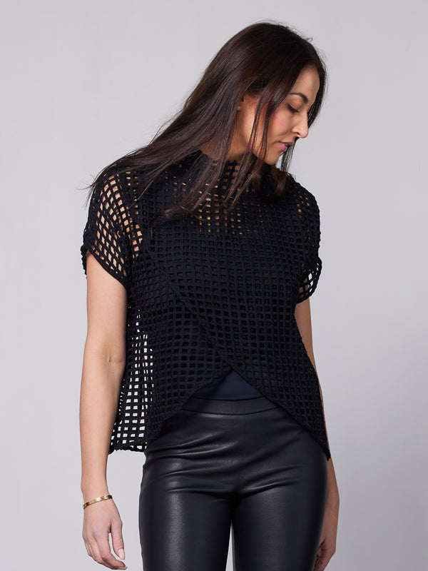 NÜ Haut YARA Débardeurs et t-shirts Noir