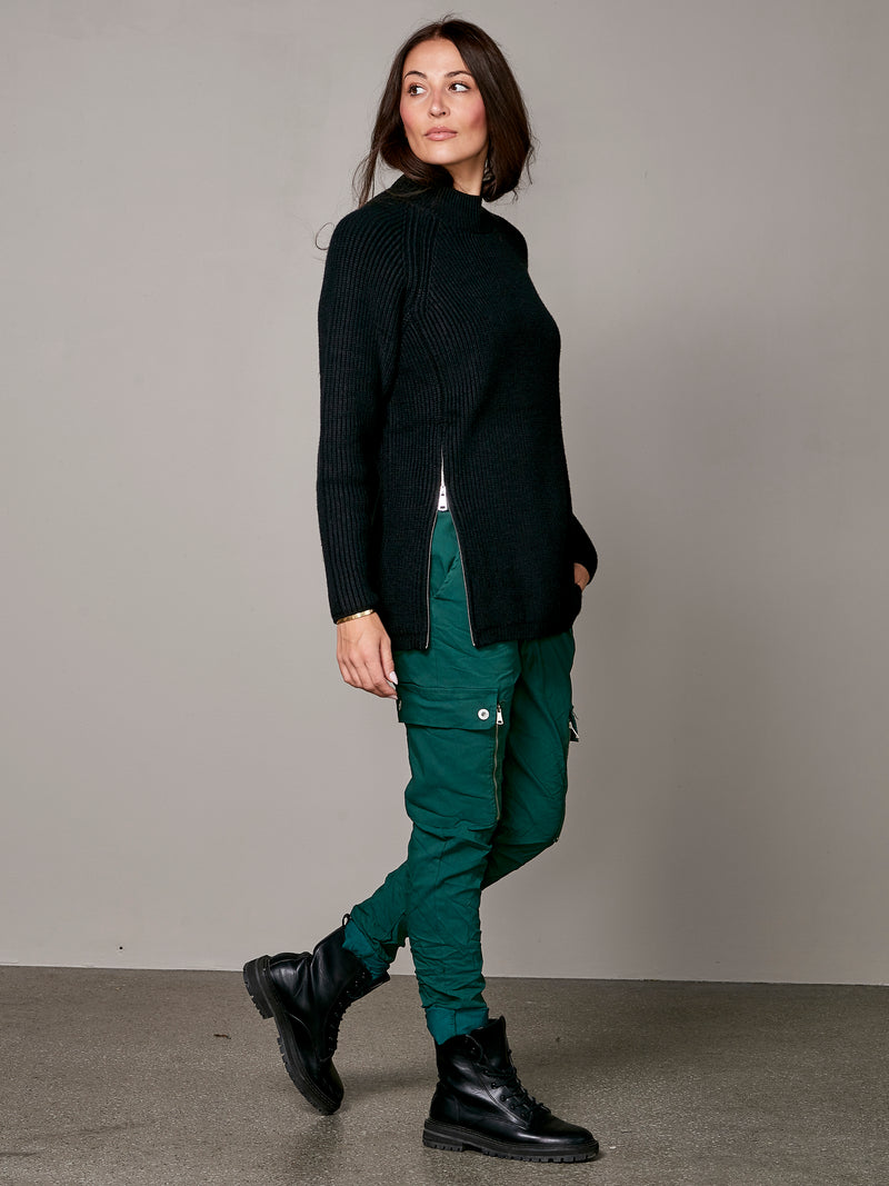 NÜ Pantalon CARMEN Pantalons 358 Green Absolute