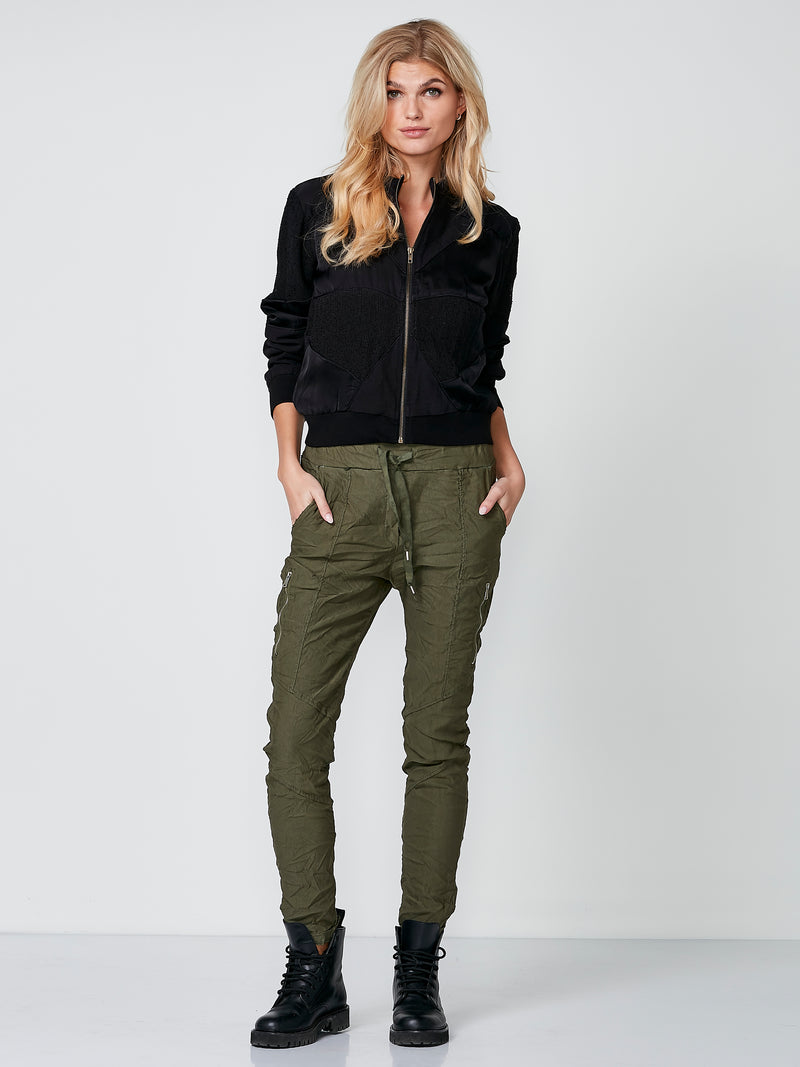 NÜ Pantalon CARMEN ODA Pantalons 308 Cactus Green