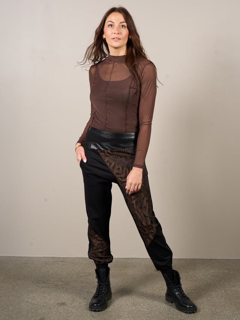 NÜ Pantalon VESTA Pantalons 224 Dark Brown